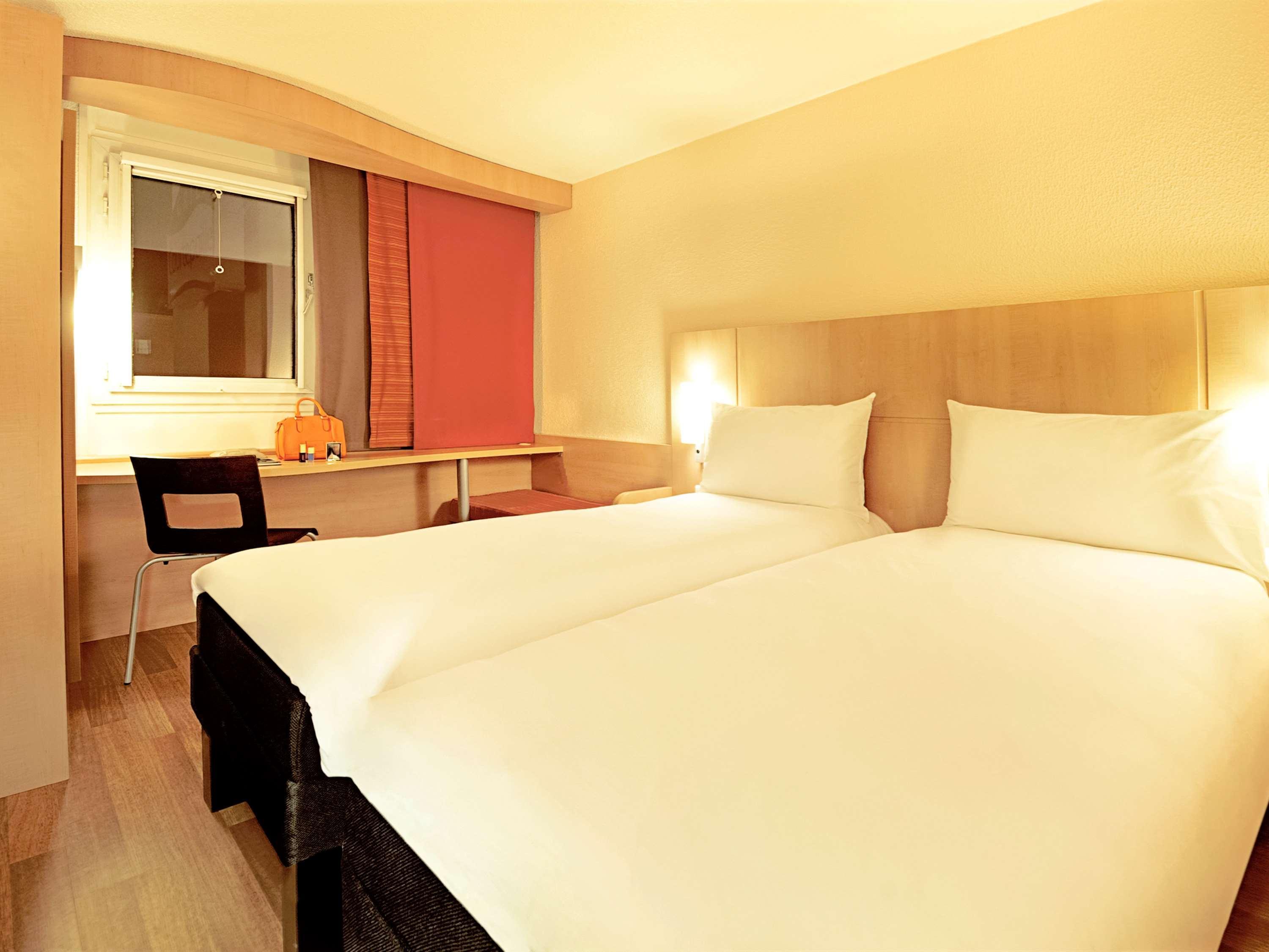 Ibis Catalao Hotel Eksteriør billede