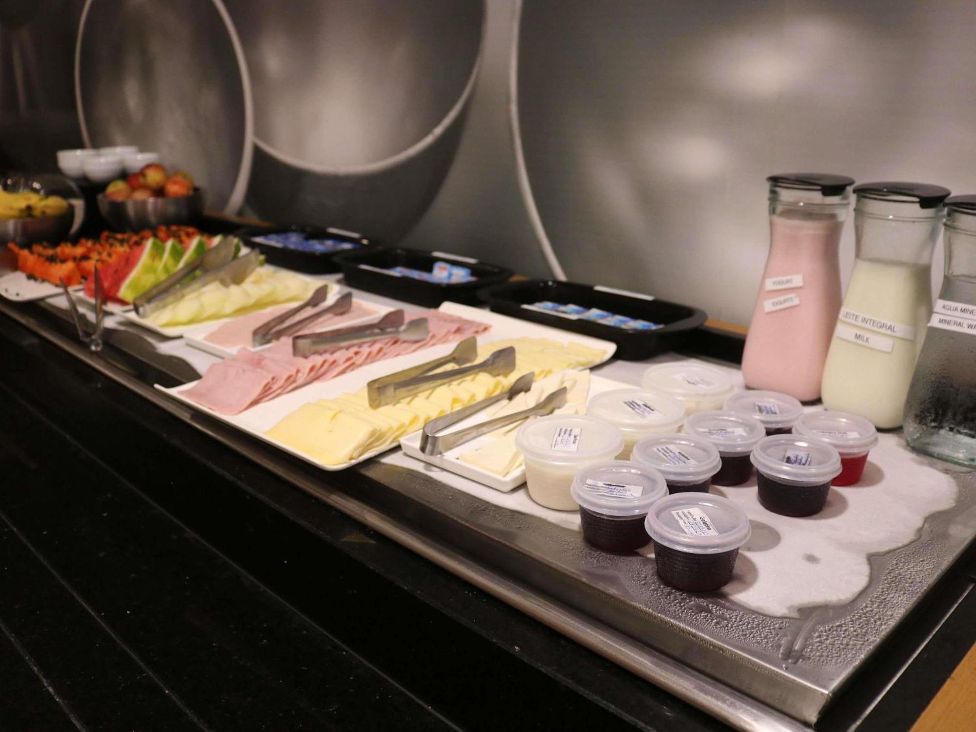Ibis Catalao Hotel Eksteriør billede