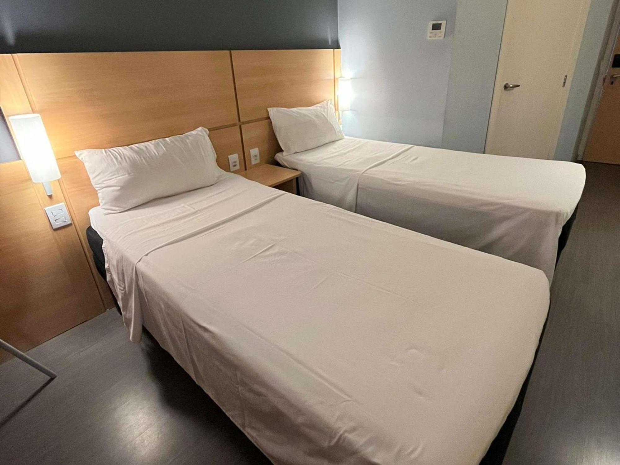 Ibis Catalao Hotel Eksteriør billede