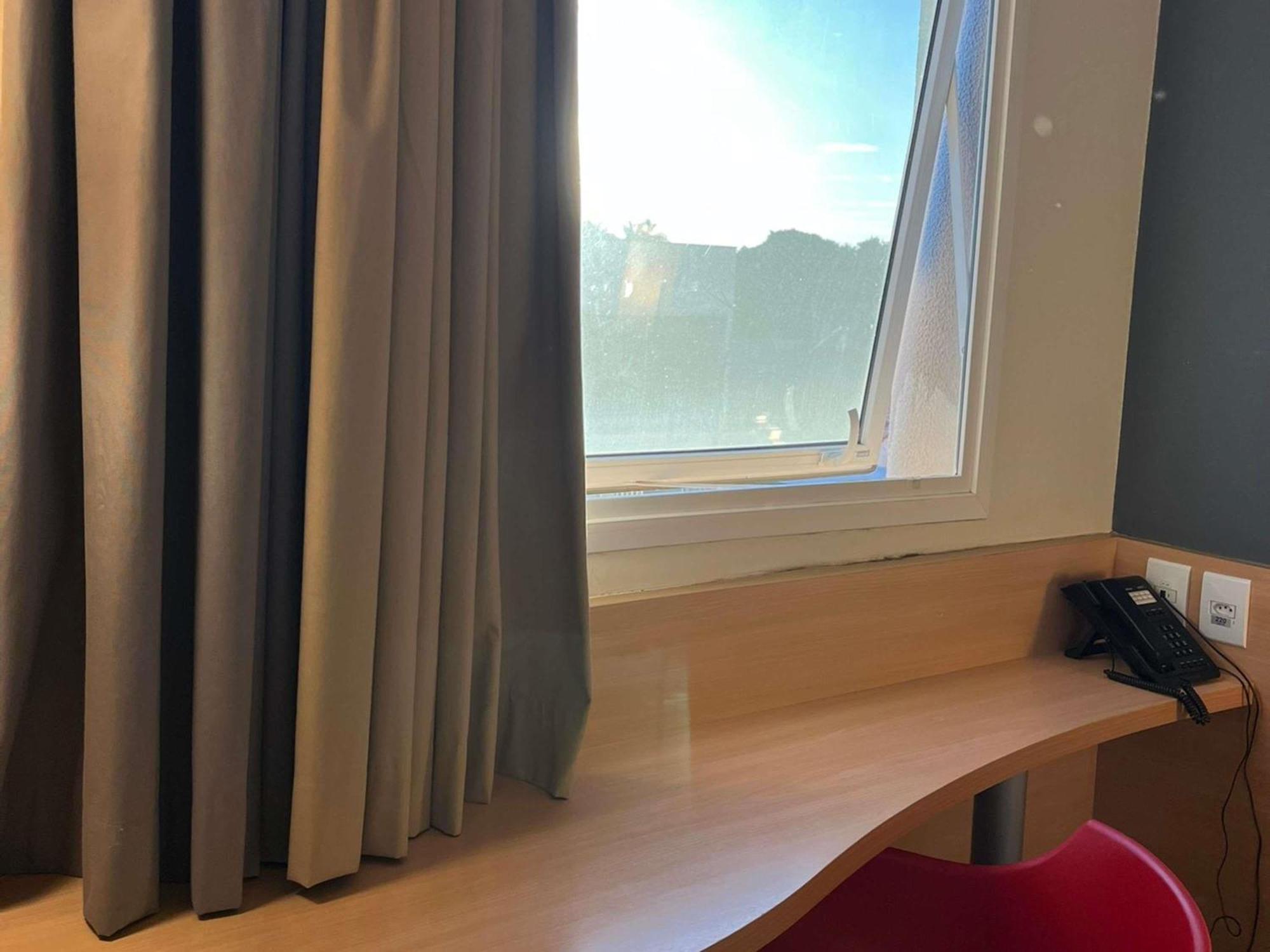 Ibis Catalao Hotel Eksteriør billede