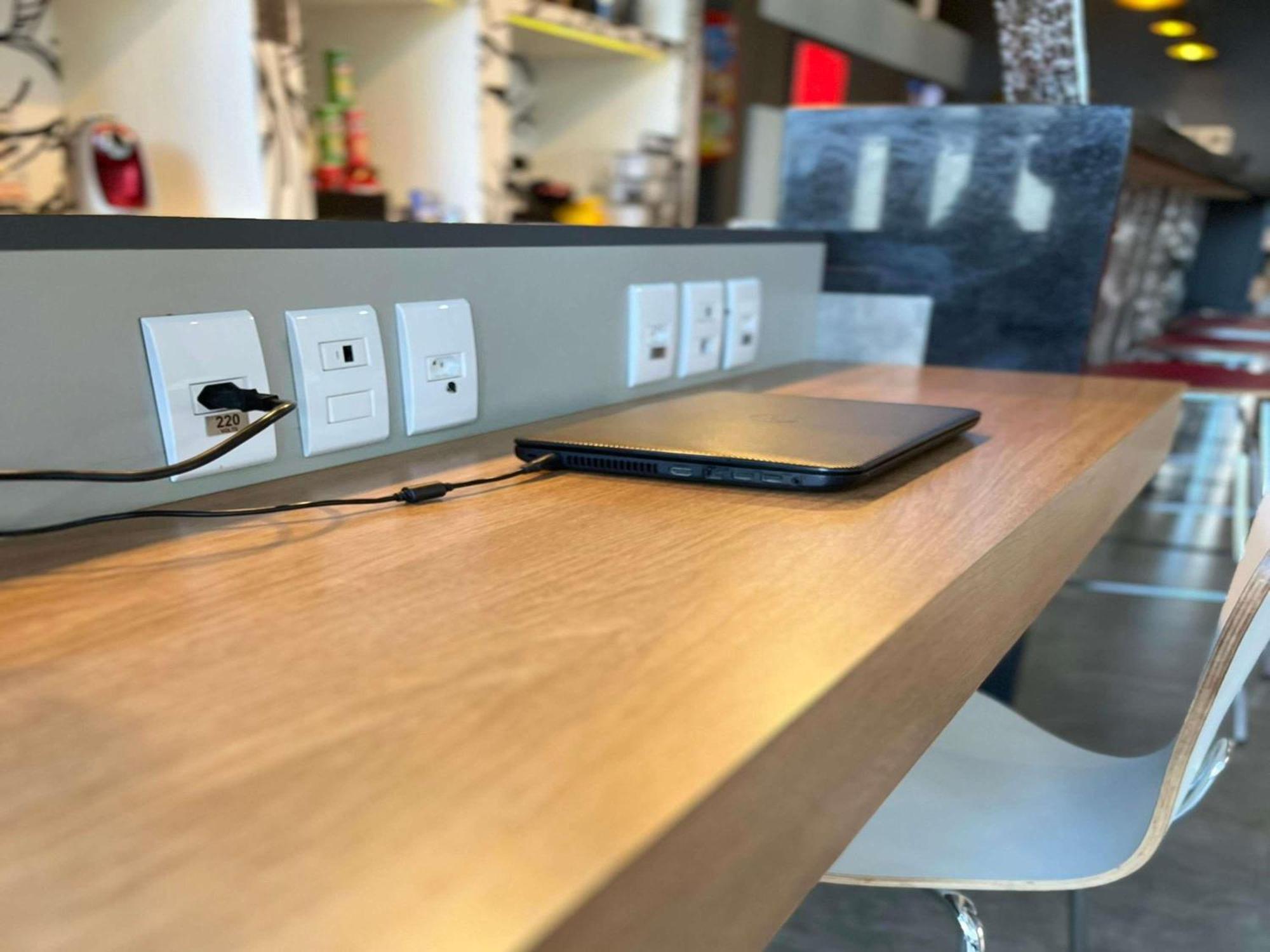 Ibis Catalao Hotel Eksteriør billede