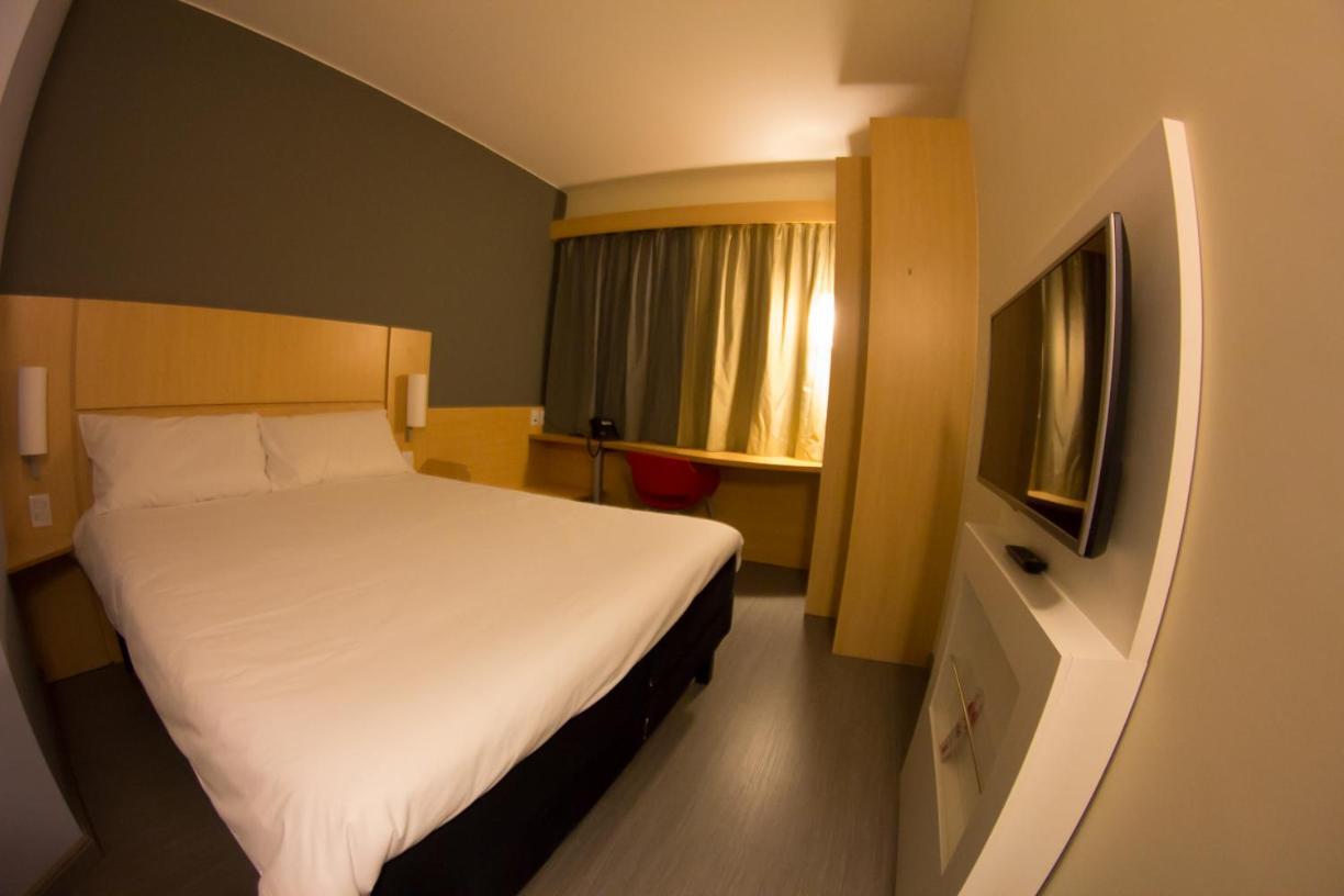 Ibis Catalao Hotel Eksteriør billede