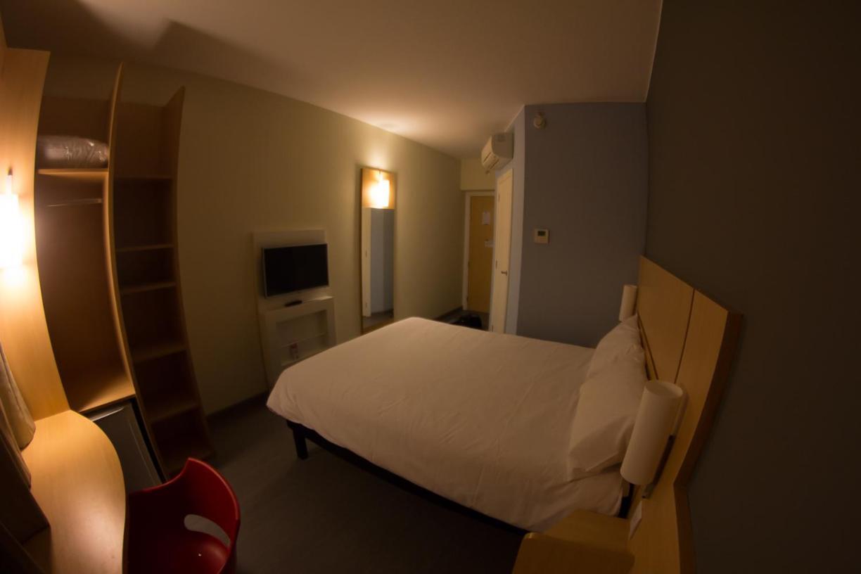 Ibis Catalao Hotel Eksteriør billede